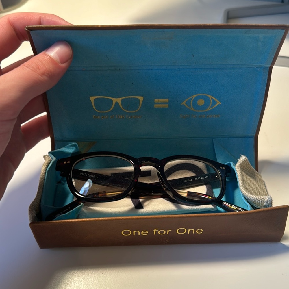 Toms Horne Glasses